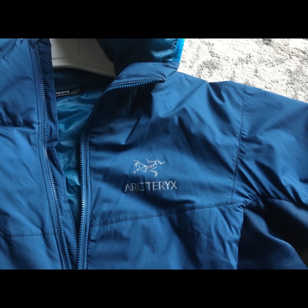 ARC’TERYX MENS GREENY BLUE JACKET